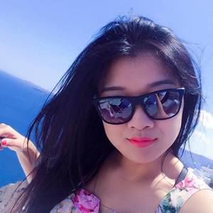 Meet your Posher, Max